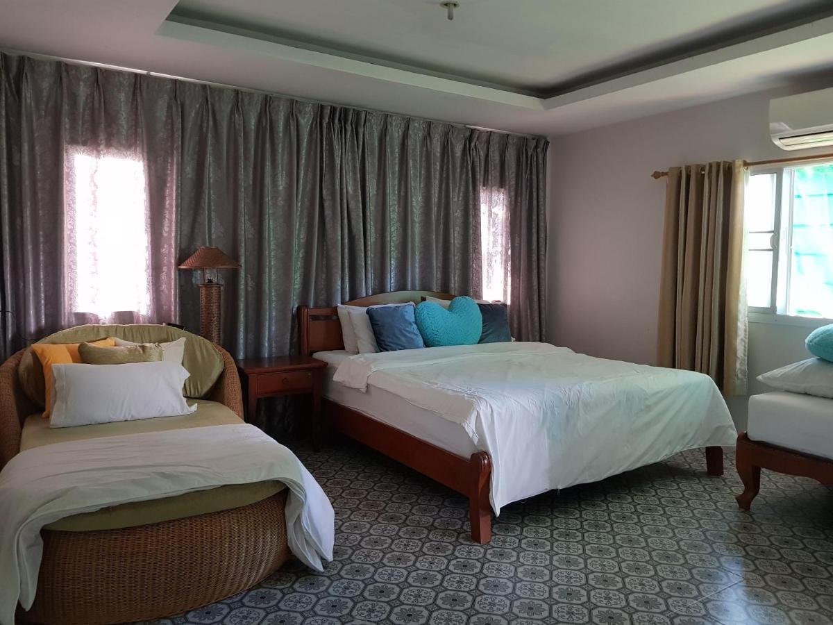 Nadee Resort ウドーンターニー エクステリア 写真